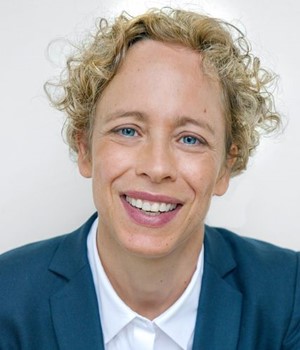 Dr. Kerstin Bäcker